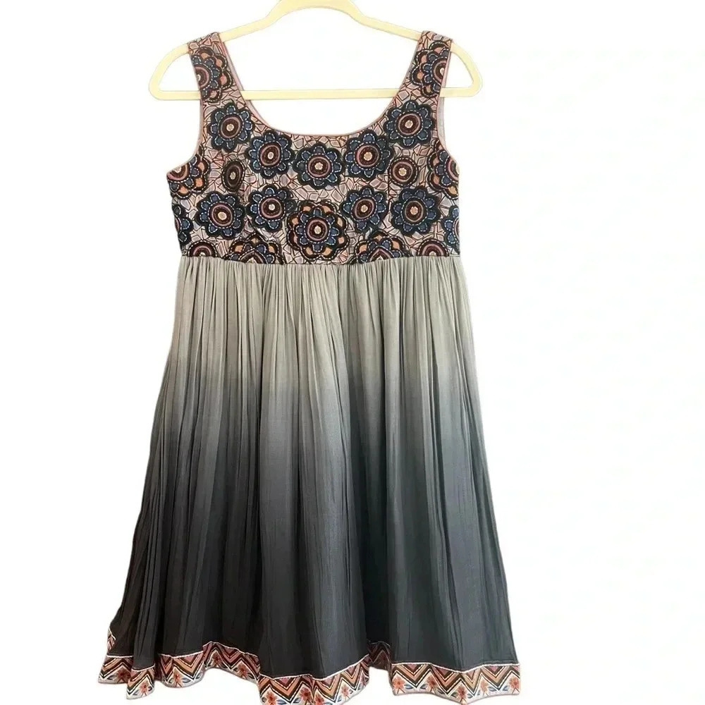 Anthropologie Mynah’s Reynu Taandon Rare Couture Dress size XS